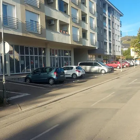 19-centar アパート *