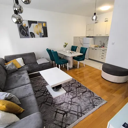19-centar Apartment